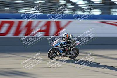 media/Nov-26-2022-Fastrack Riders (Sat) [[b001e85eef]]/Level 3/Session 1 Front Straight/